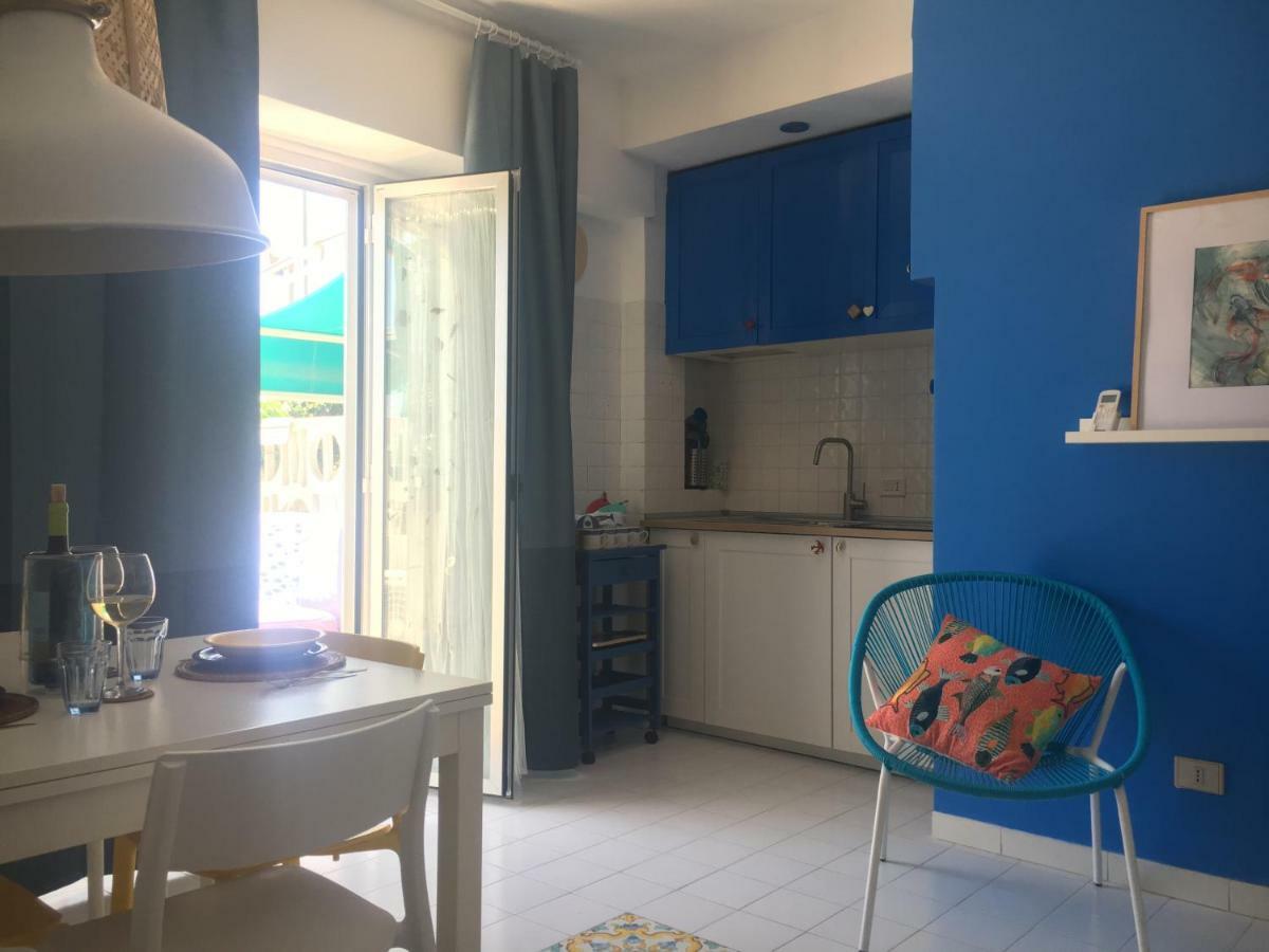 Ferienwohnung La Casa Sulla Spiaggia Nettuno Exterior foto