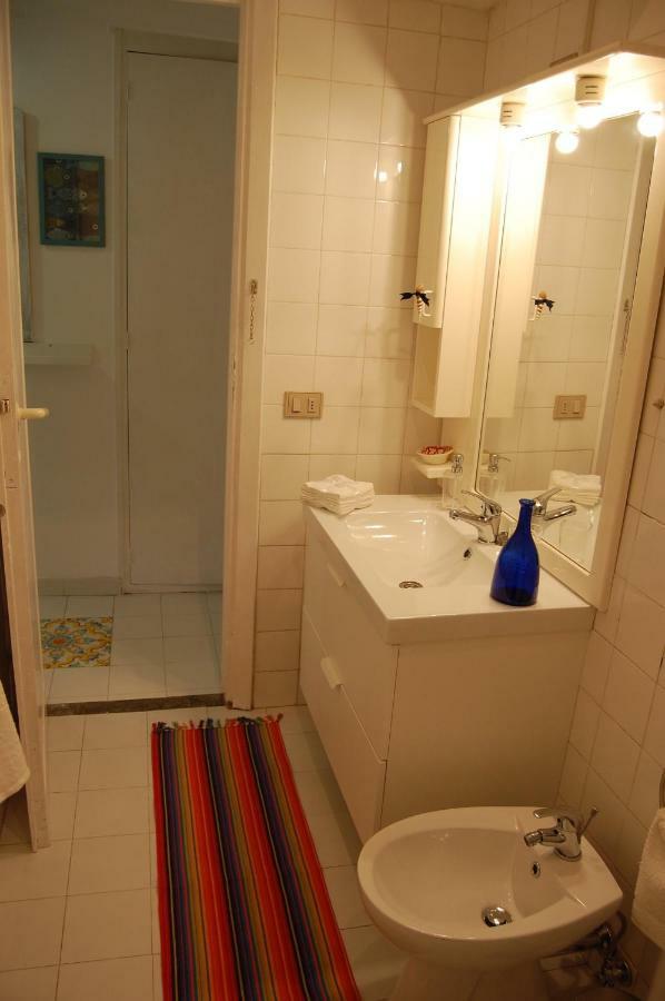 Ferienwohnung La Casa Sulla Spiaggia Nettuno Exterior foto
